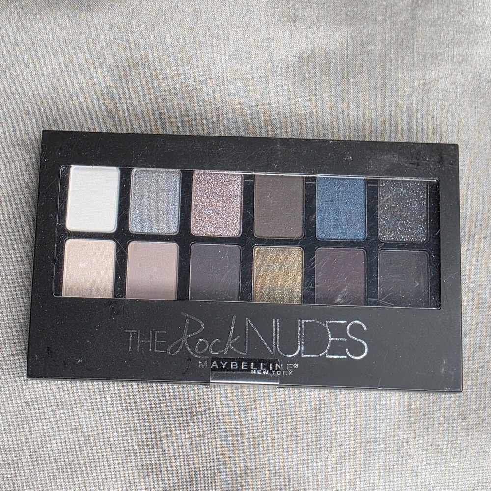 Maybelline New York The Rock Nudes Palette NEW & SEALED